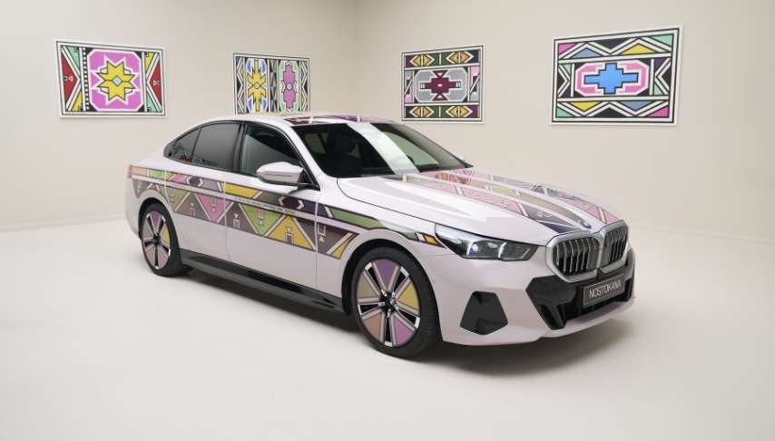 BMW i5 Flow Nostokana Contemporary stanbula geliyor