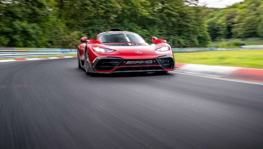 Mercedes-AMG ONE Nrburgring pistinde kendi rekorunu krd: 6:29.090 Dakika!