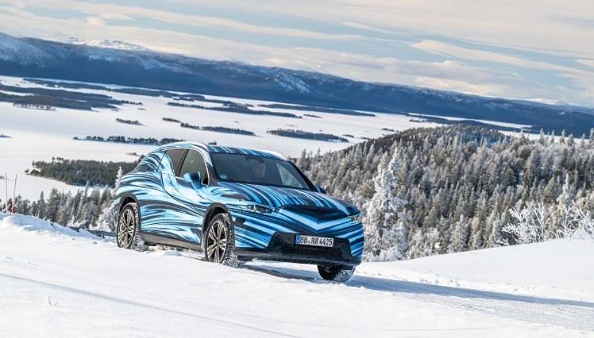 Mercedes-Benz GLC zorlu testleri baaryla geti!