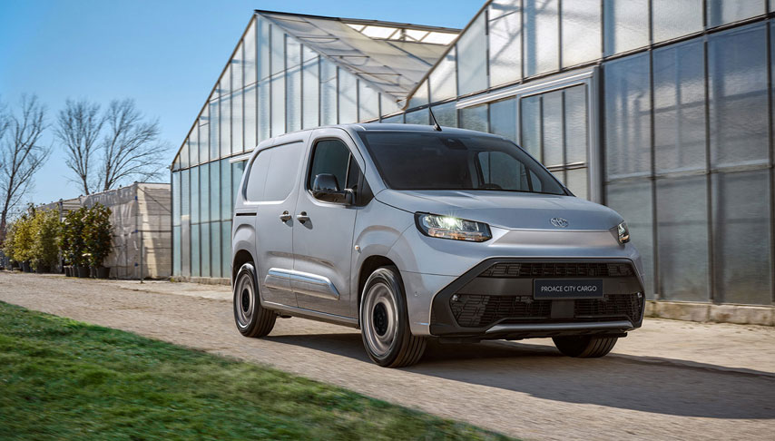 Toyotann Proace City ailesi yenilendi